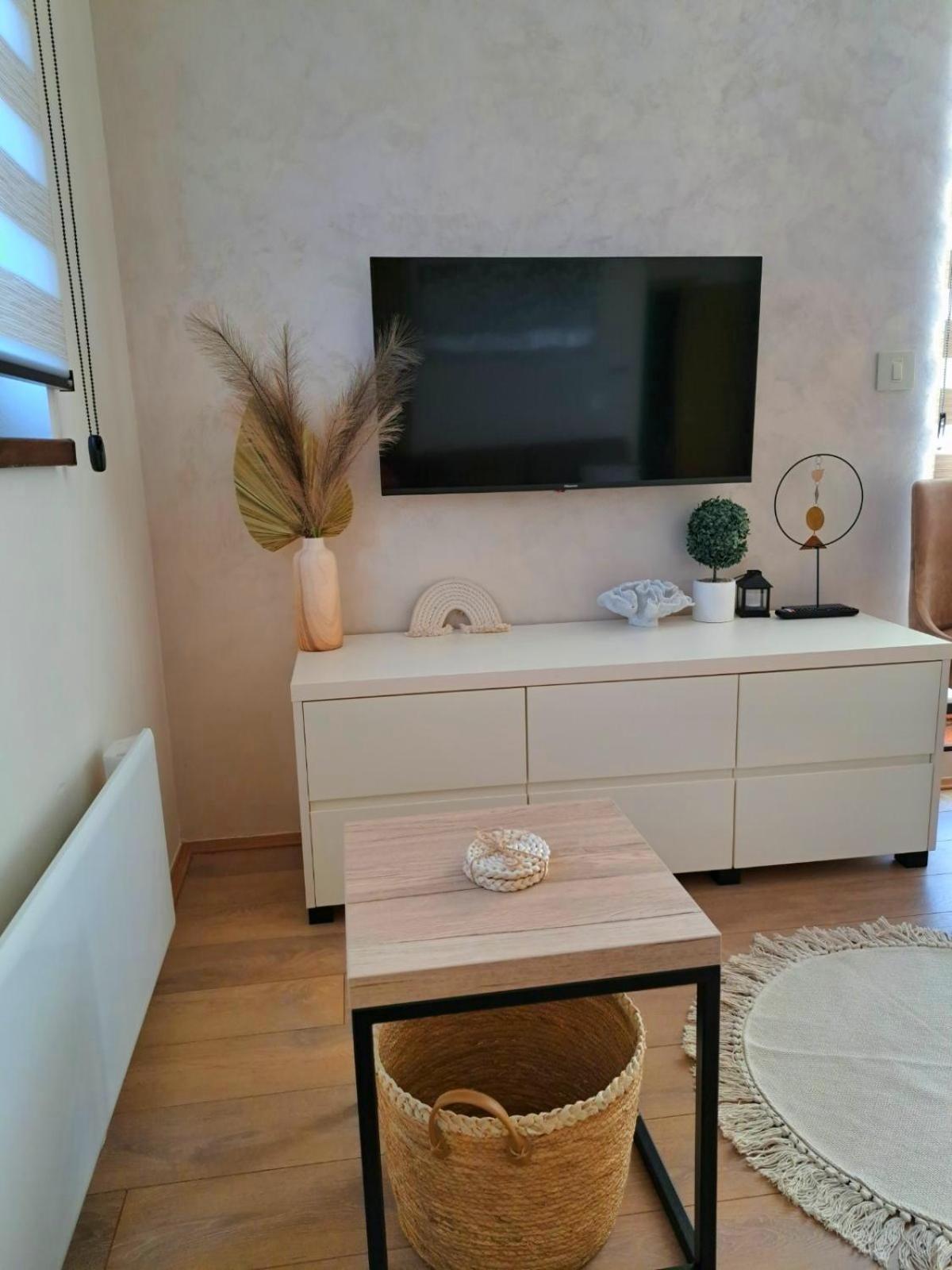 זלאטיבור Apartman Nimfa מראה חיצוני תמונה